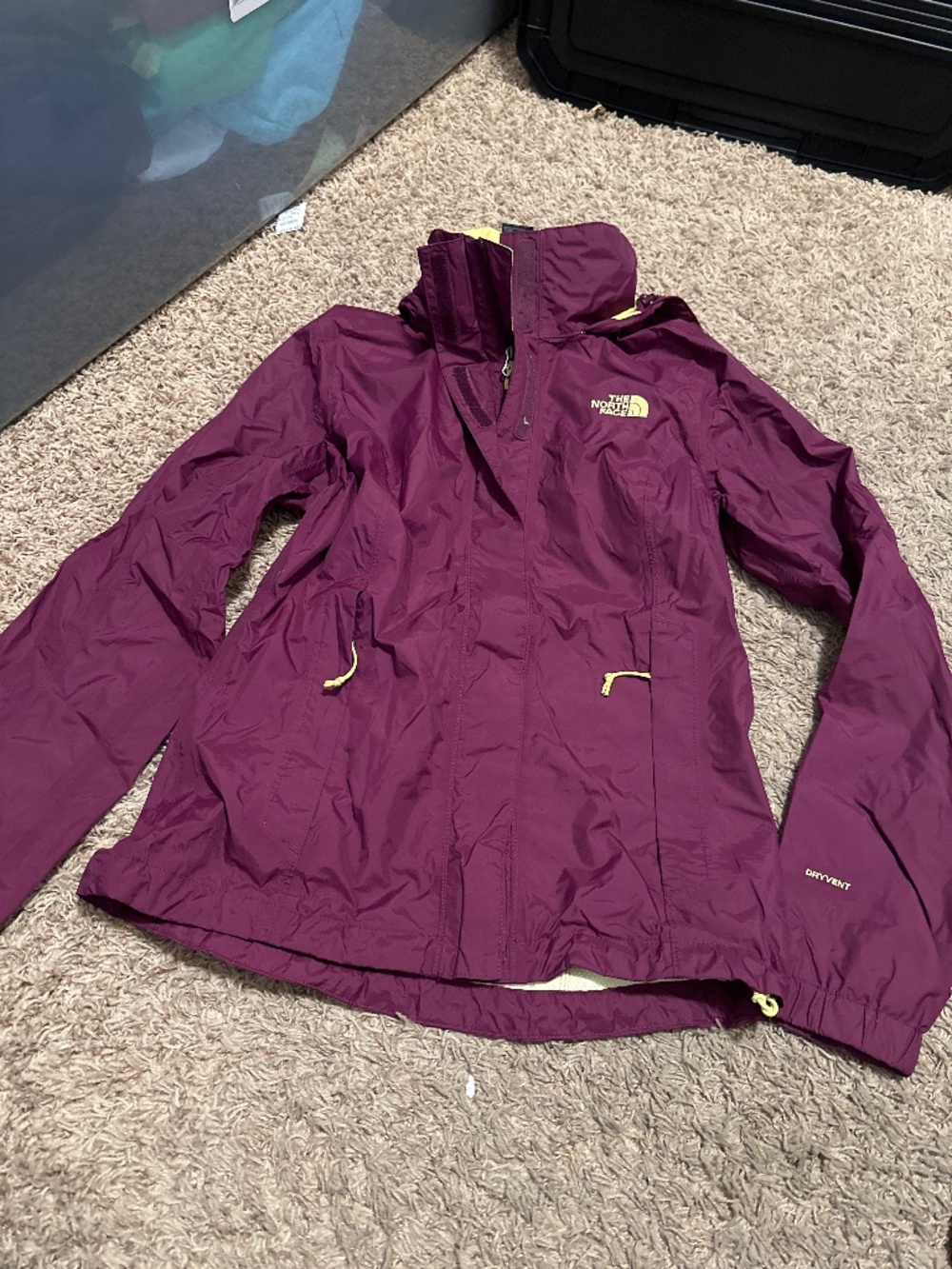 The North Face RainJacket XS